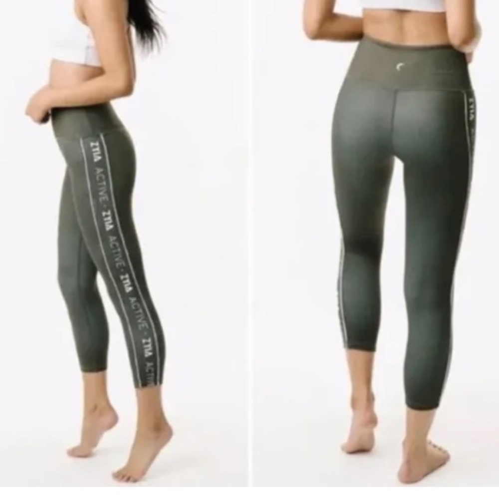 Zyia Active Logo Stripe Light N Tight Hi Rise Capri Legging In Olive Size 4